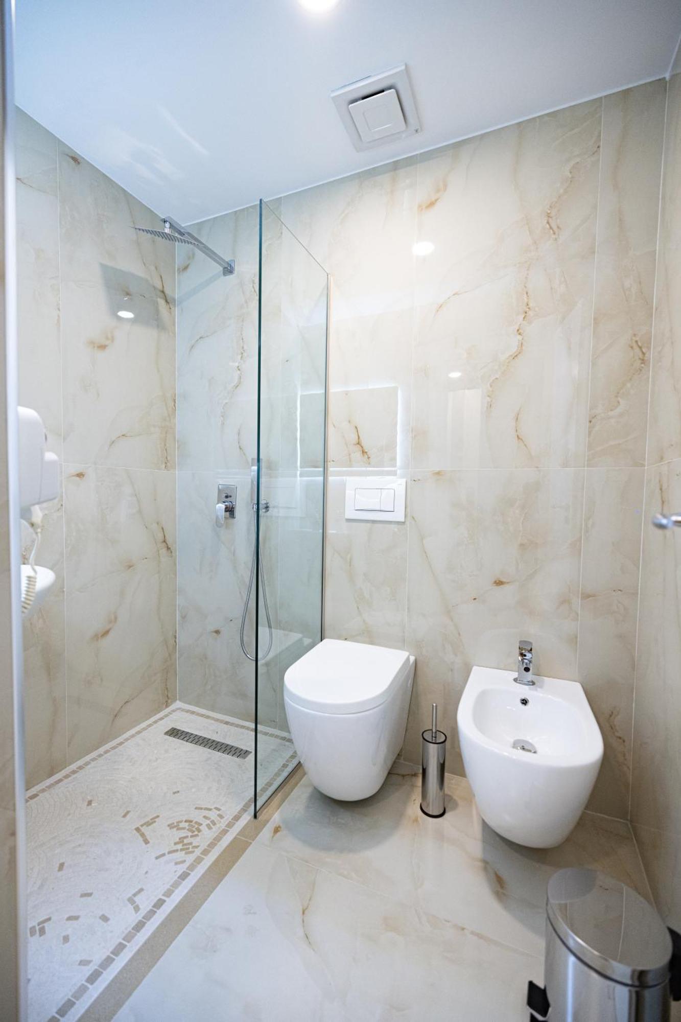 Green Boutique Hotel Vlorë Εξωτερικό φωτογραφία